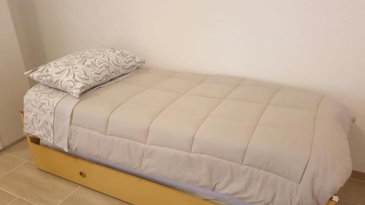 شقة Attico Con Terrazzo Relax لاديسْبولِ المظهر الخارجي الصورة